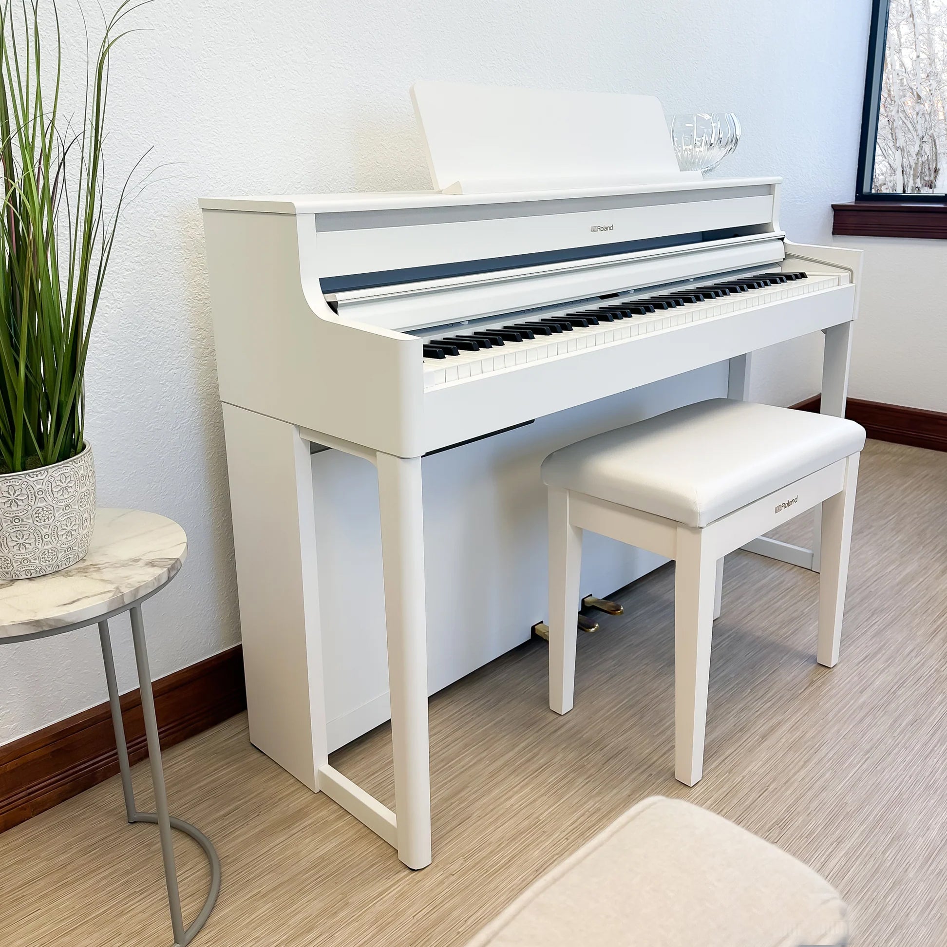 Roland HP704 Digital Piano - Satin White – Kraft Music