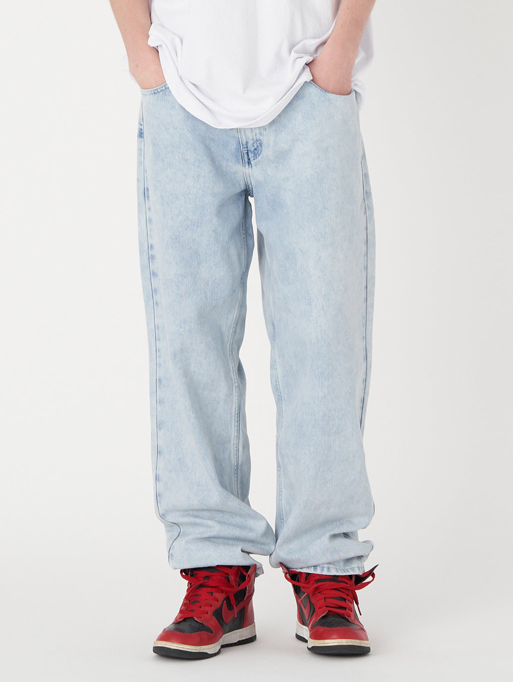 SILVERTAB™ ルーズフィット ライトインディゴ – リーバイス®公式