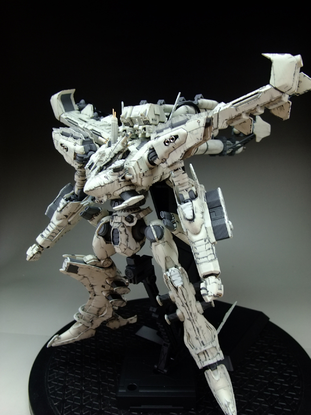 アーマードコア・ホワイトグリント＋VOB グリント＋VOBの標準状態