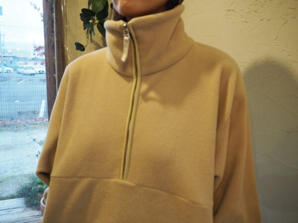 ETRÉ TOKYO 】ドロストヘムエコフリースハーフジップPO・パンツ