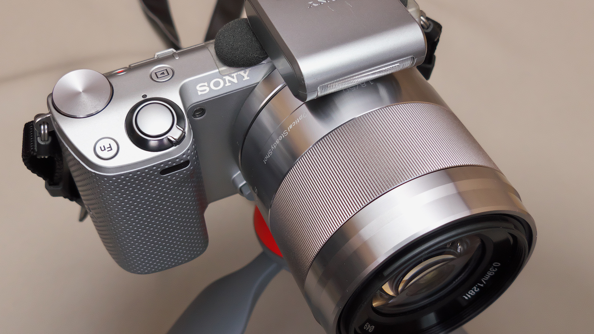 NEX-5T(NEX-5R)の操作性レビュー ボタン類の少ない機種はやはりツライ