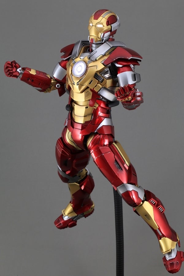 ホットトイズ アイアンマン3 マーク17 ハートブレイカー レビュー