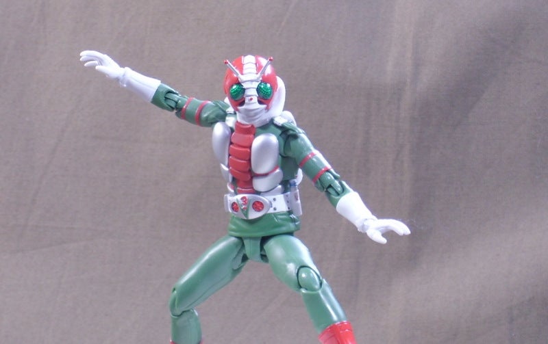 S.H.Figuarts 仮面ライダーV3／ハリケーン | といず・くろすおーばー！