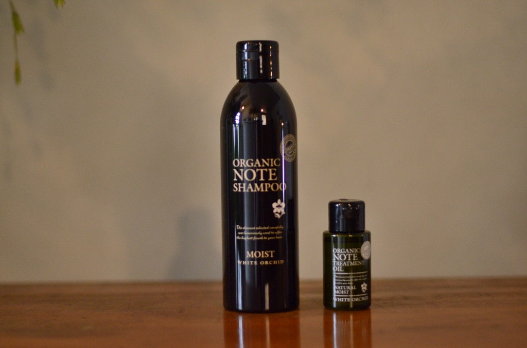 ORGANIC NOTE WHITE ORCHID