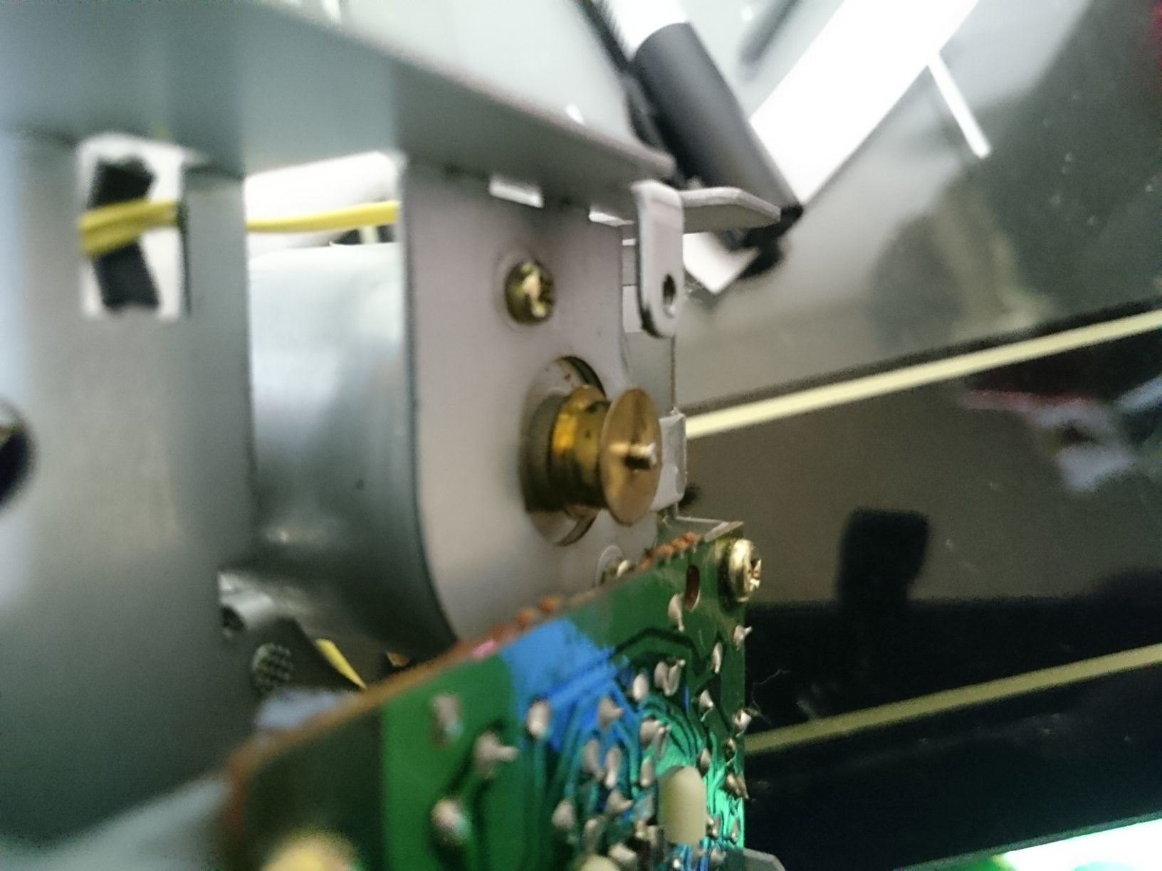 ツインファミコンのディスクシステムの修理 | 自由日記J -ジャンカーへ