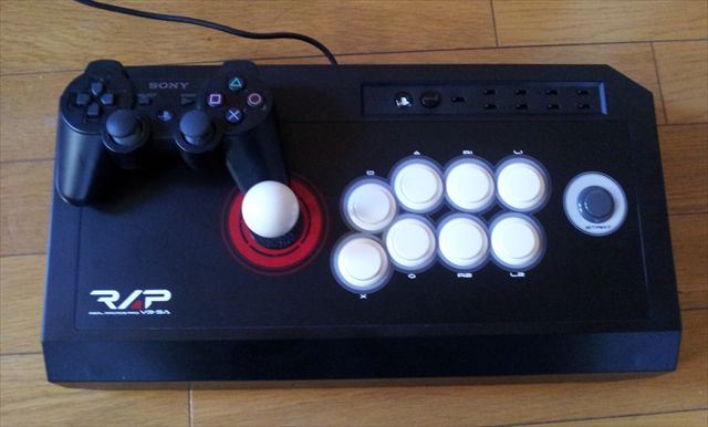 HORI製のアーケードスティック リアルアーケードPro.V3 SA (RAP V3SA