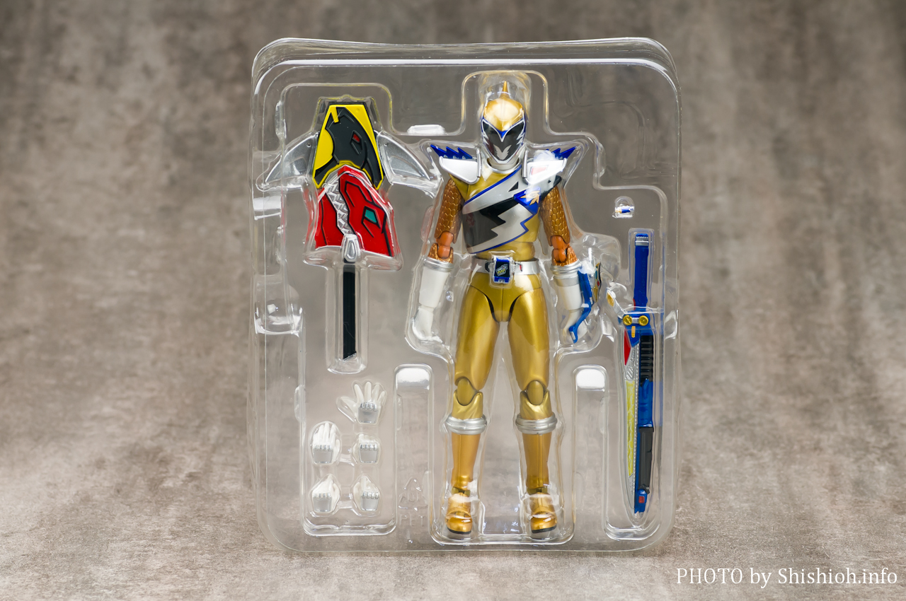 レビュー】 バンダイ 魂ウェブ商店 S.H.Figuarts キョウリュウゴールド