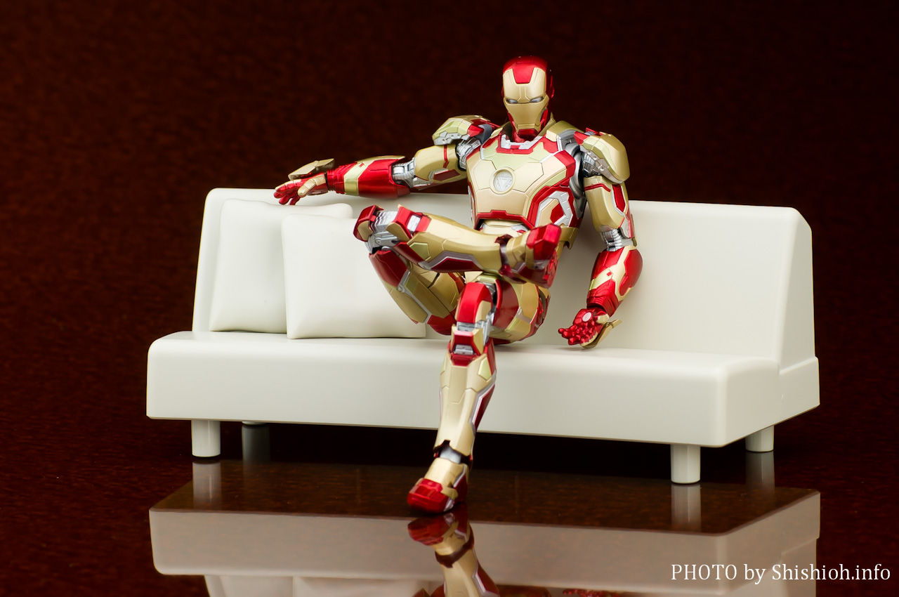 レビュー】 バンダイ S.H.Figuarts アイアンマン マーク42 [映画
