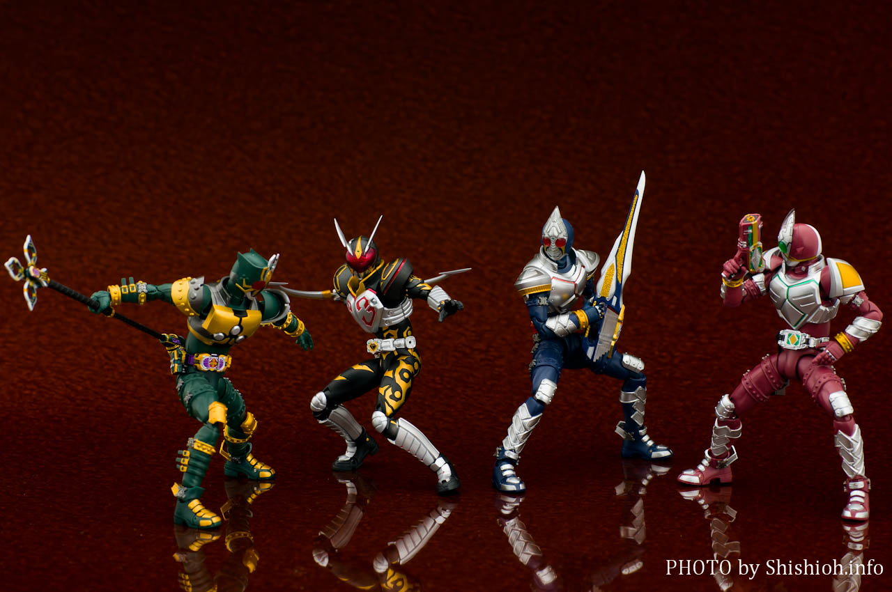 レビュー】 バンダイ S.H.Figuarts 仮面ライダーレンゲル [仮面ライダー剣]