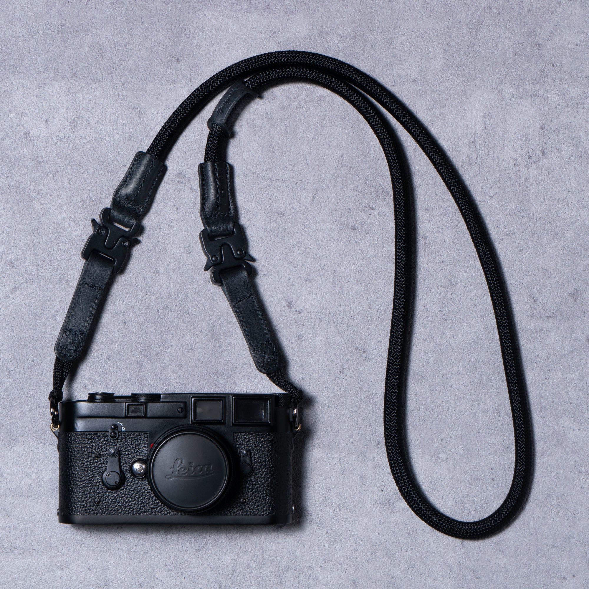 YOSEMITE CAMERA STRAP TOTEM MAD BLACKヨセミテ カメラストラップ