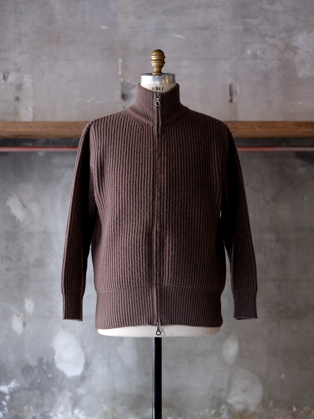 Corgi × MAIDENS SHOP “EXCLUSIVE KNIT COLLECTION” | MAIDENS SHOP