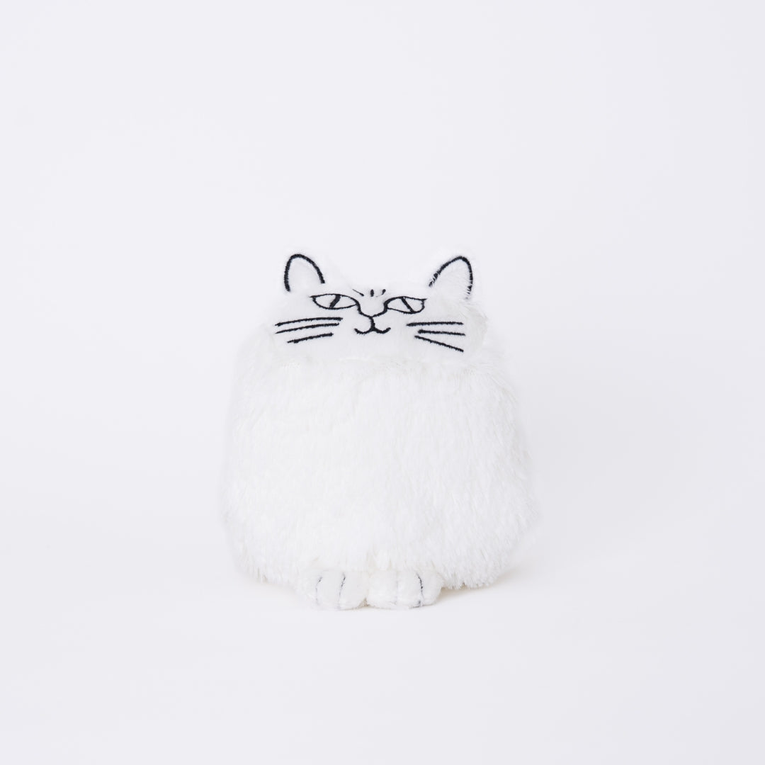 ぬいぐるみ（しろのソルト）