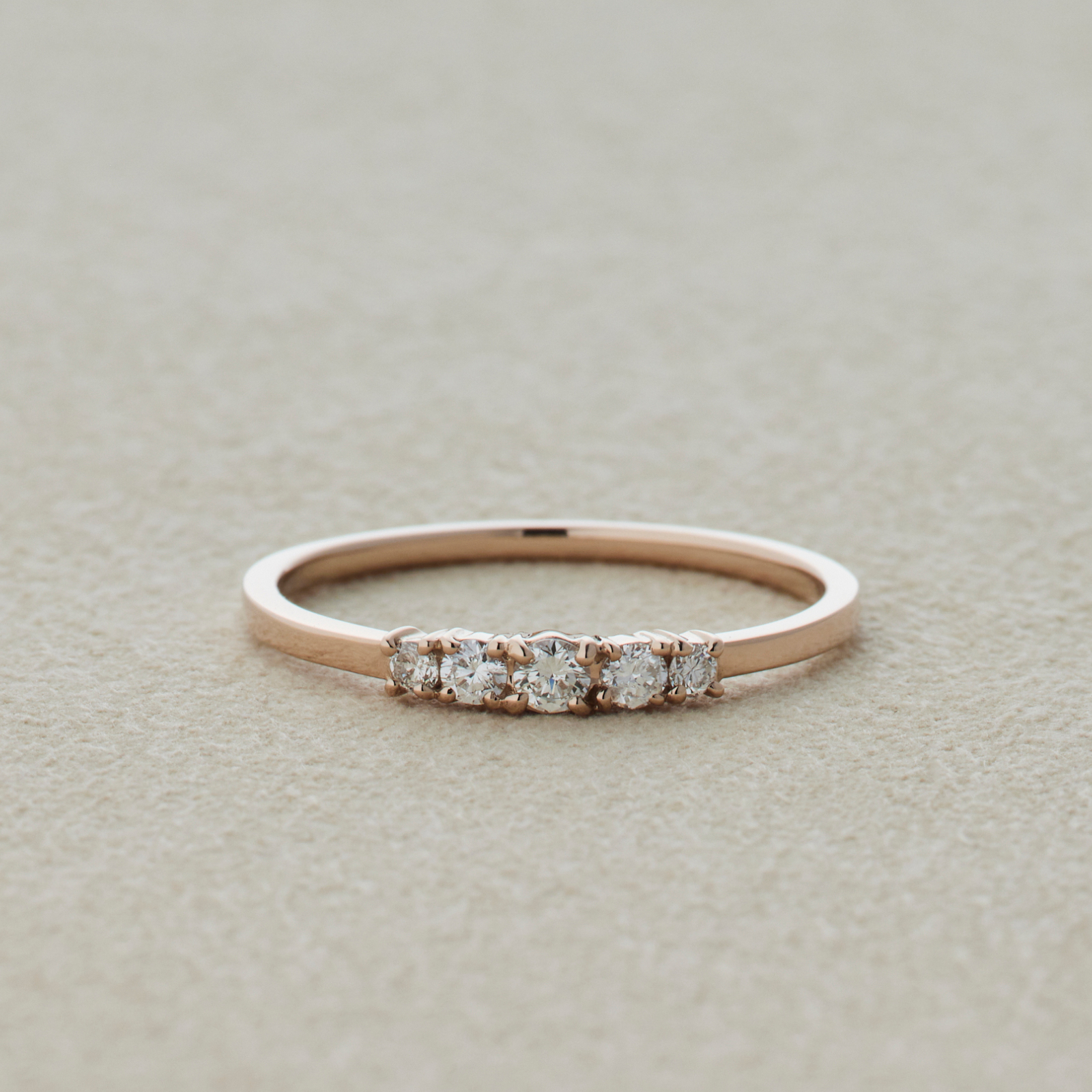 ANNIVERSARY ダイヤ5粒グラデーションリング (即納)