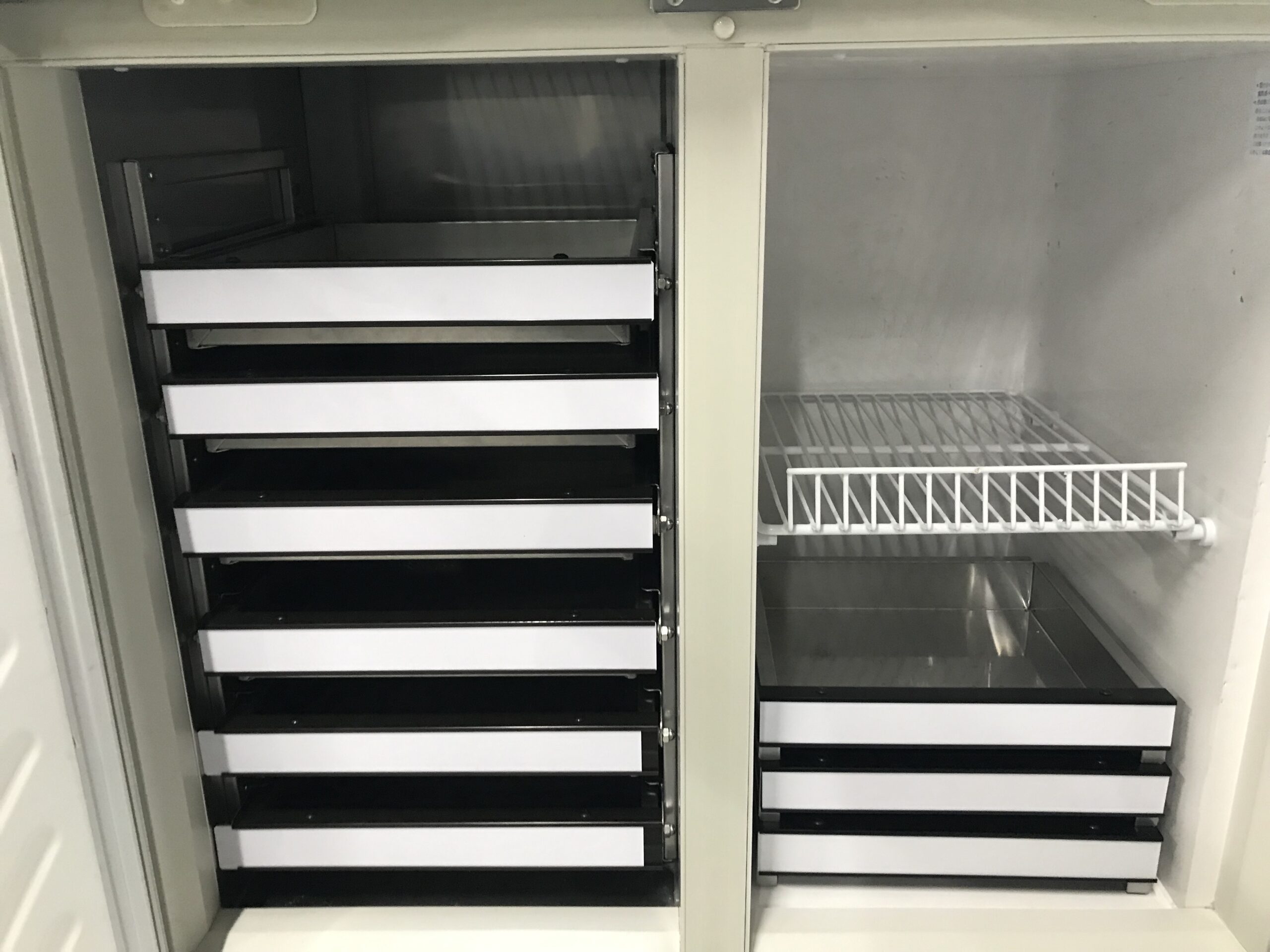 サンヨーSANYO(パナソニック)/MPR-414FR/薬用保冷庫 | 中古機器