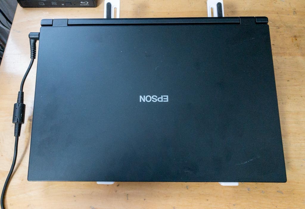 2023年最後のジャンク納め「EPSON Endeavor NA521E」 | @SELF