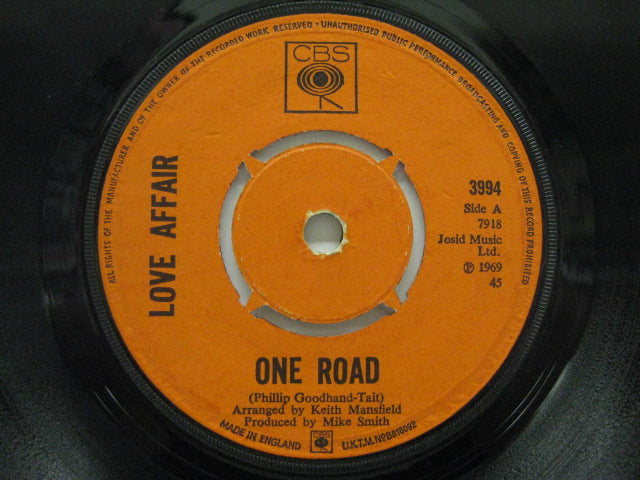 LOVE AFFAIR (ラヴ・アフェア) - One Road / Let Me Know