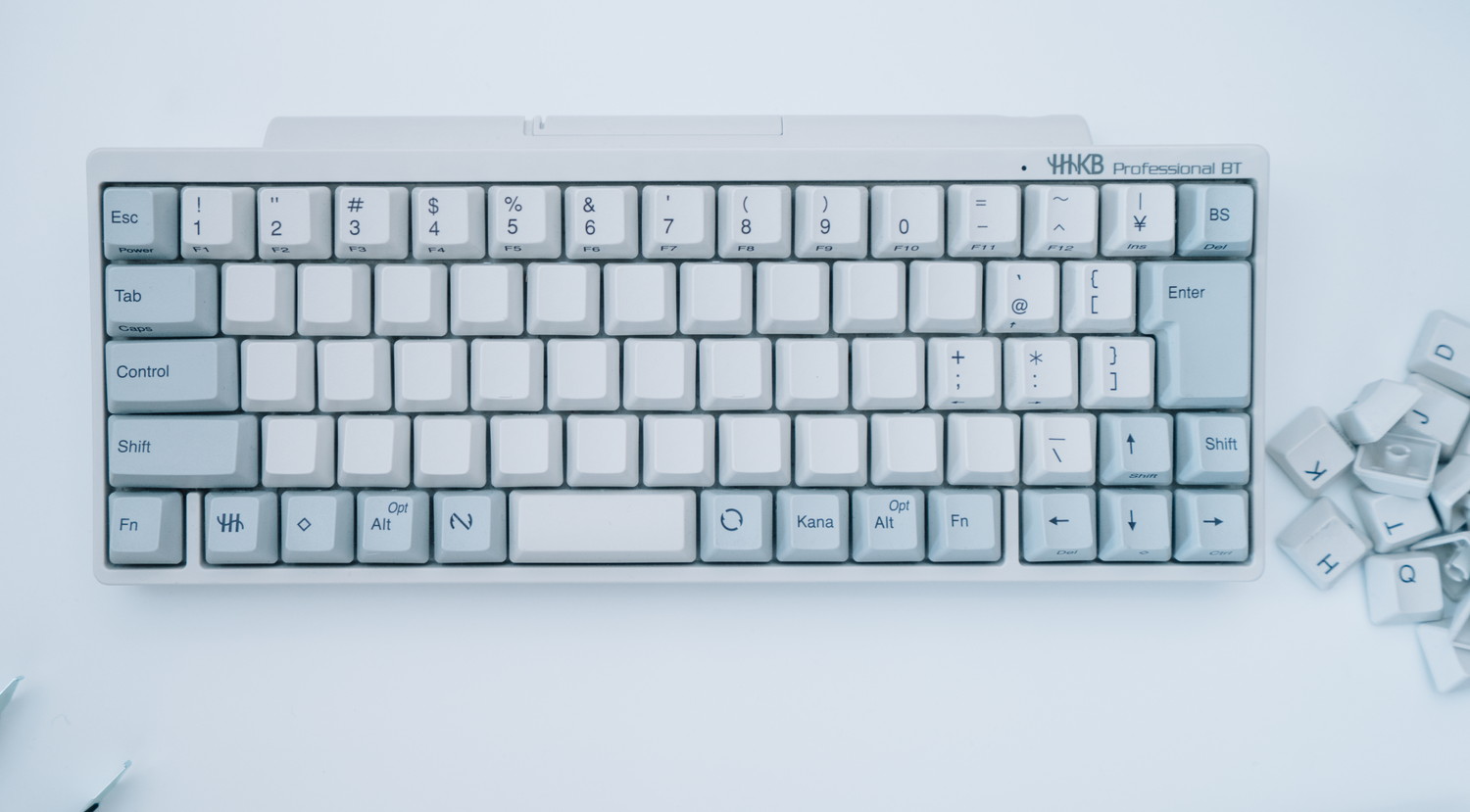 HHKB BT』の日本語配列モデルを無刻印化！英語配列モデルを用いて改造