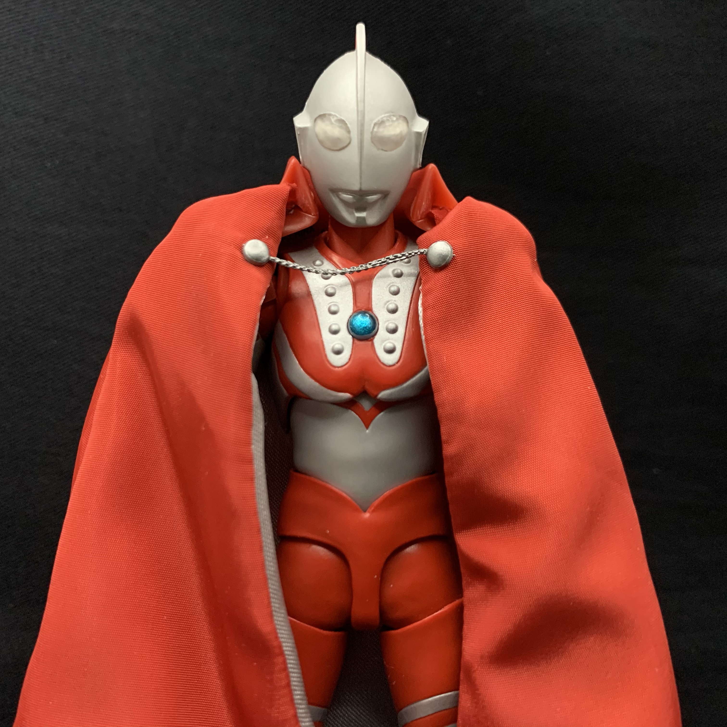 簡易レビュー】S.H.Figuarts ブラザーズマント – Ultra-arts Fan