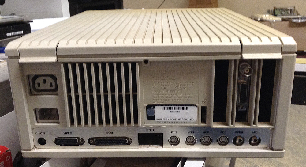 The Vintage Mac Museum » A Quadra Prototype in IIcx Clothing