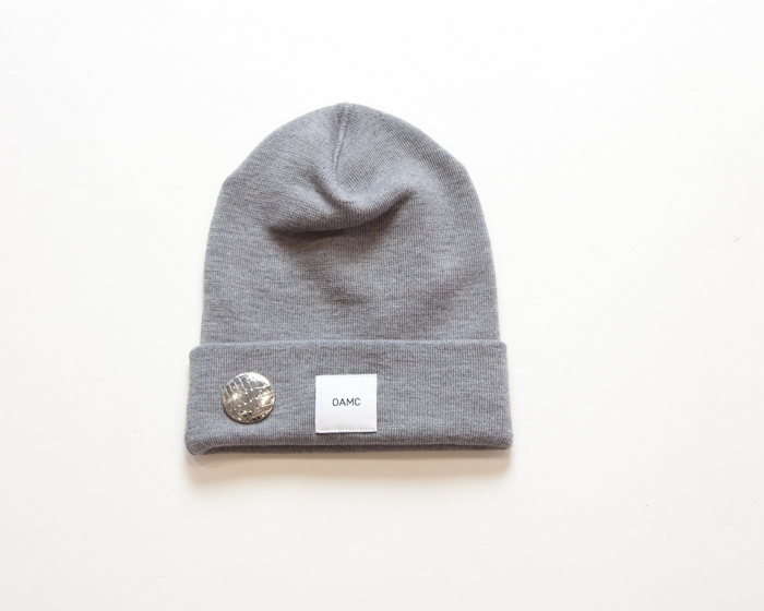 BUNNEY / Badge | public