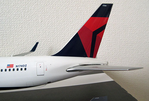 ジェミニ200 DELTA BOEING 767-300ER