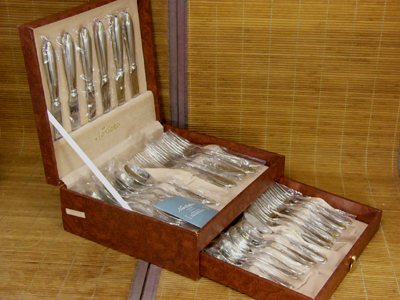 ノリタケ セレブレーションゴールド31ピースホームセット【器道楽】