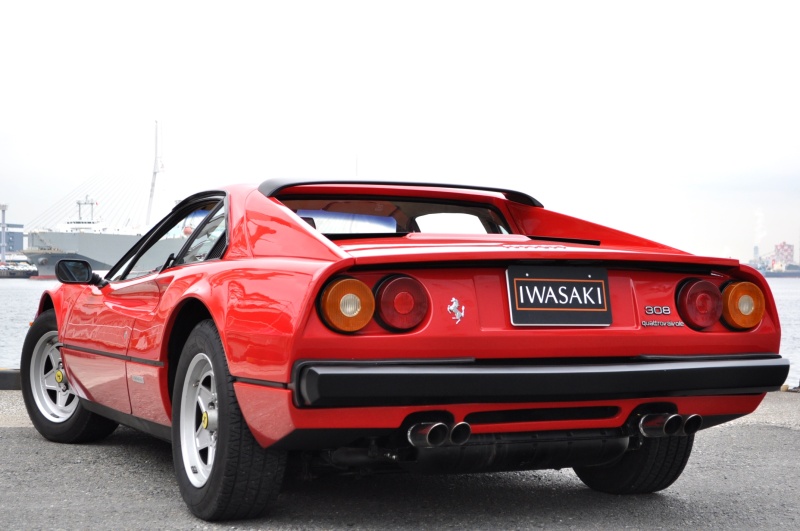 フェラーリ 308 GTBクアトロバルボーレ ヨーロッパ並行 法人オーナー