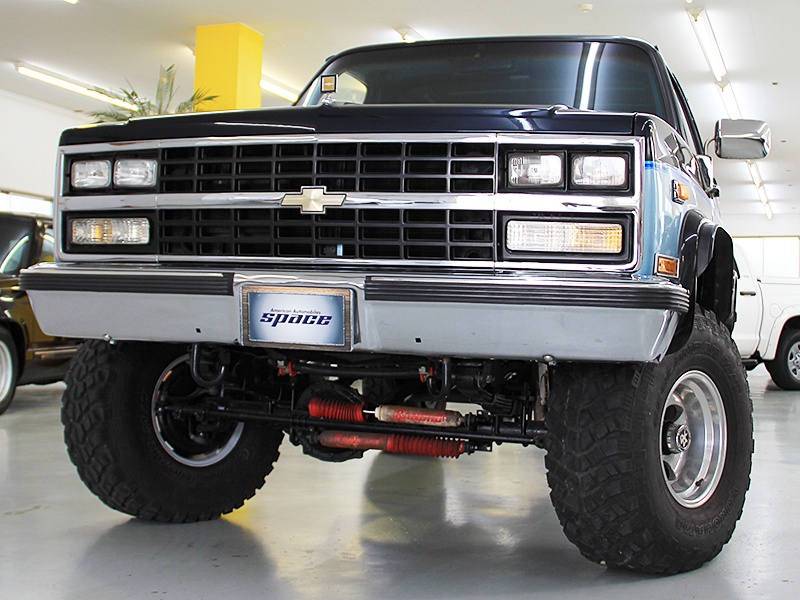 シボレー K-5ブレイザー ｼﾙﾊﾞｰﾗｰﾄﾞディーラー車リフトアップ！ 中古車