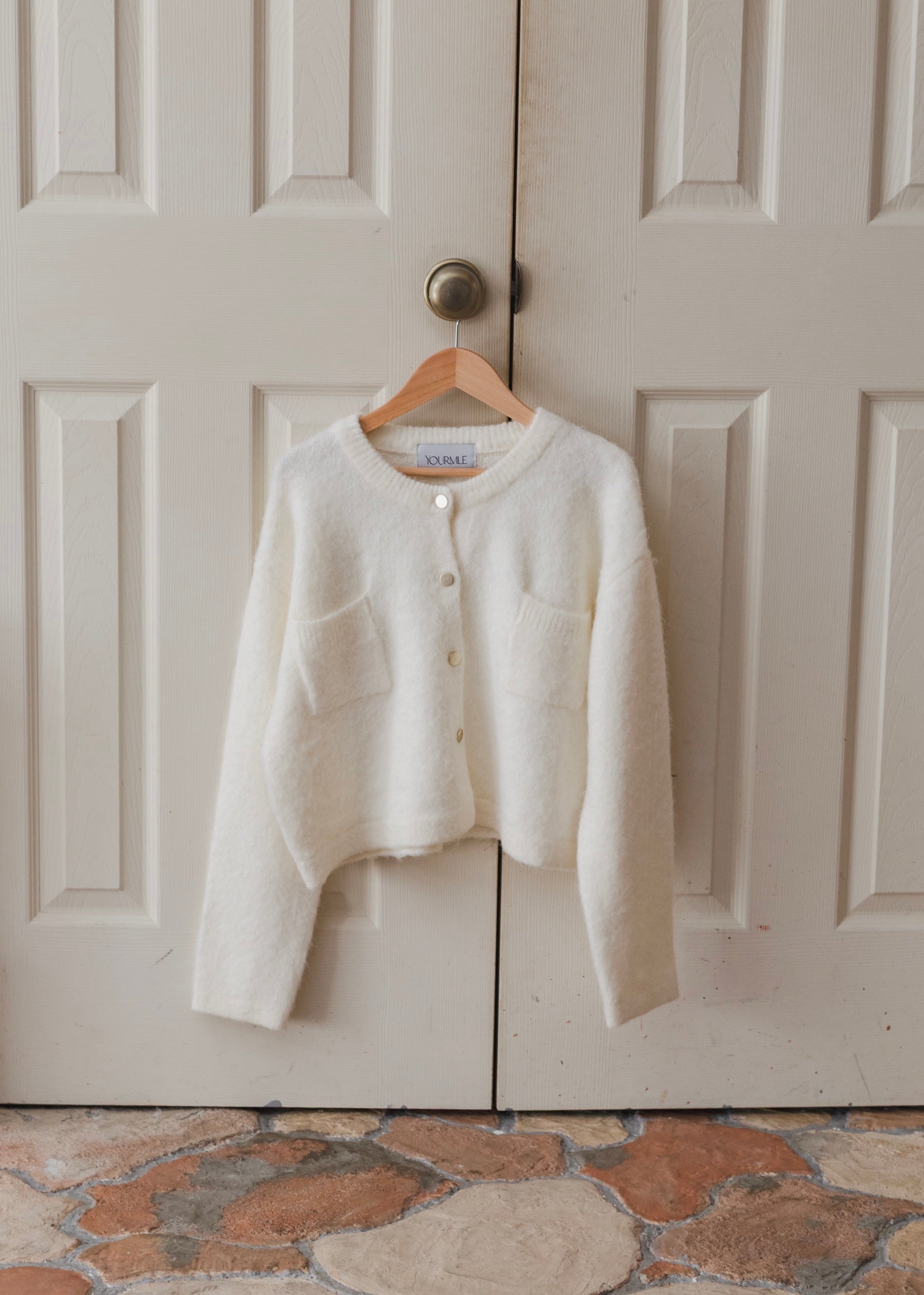 CROPPED SHAGGY CARDIGAN