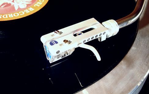 ZYX Official Website - Live18 Head-shell