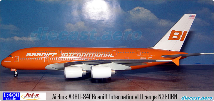 Model Aircraft : Airbus A380-841 Braniff International Orange