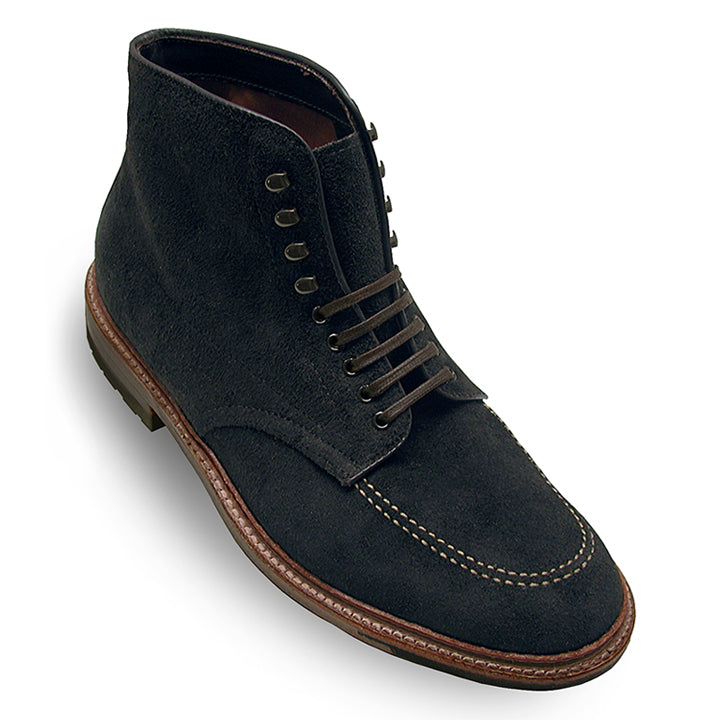 D8922HC Mocc Toe Boot (Reverse Earth Chamois) – The Alden Shop