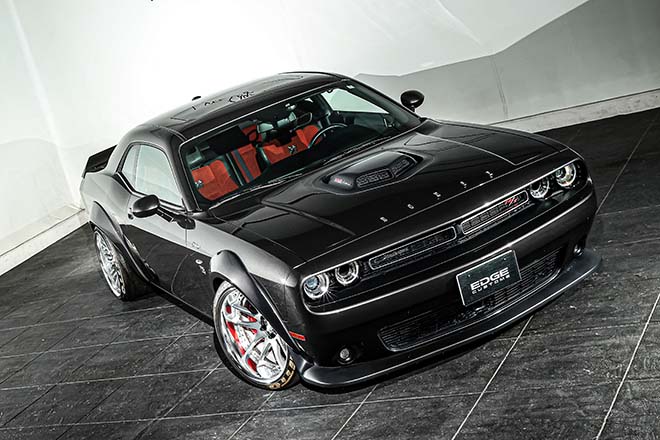 若い世代にも手が届くチャレンジャーR／Tをベースにカスタム