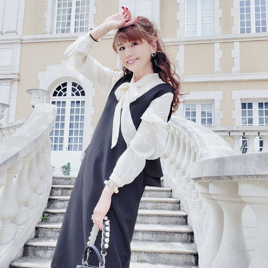 outlet】スターカットシフォンボウタイブラウス Mサイズ（S・Mサイズ