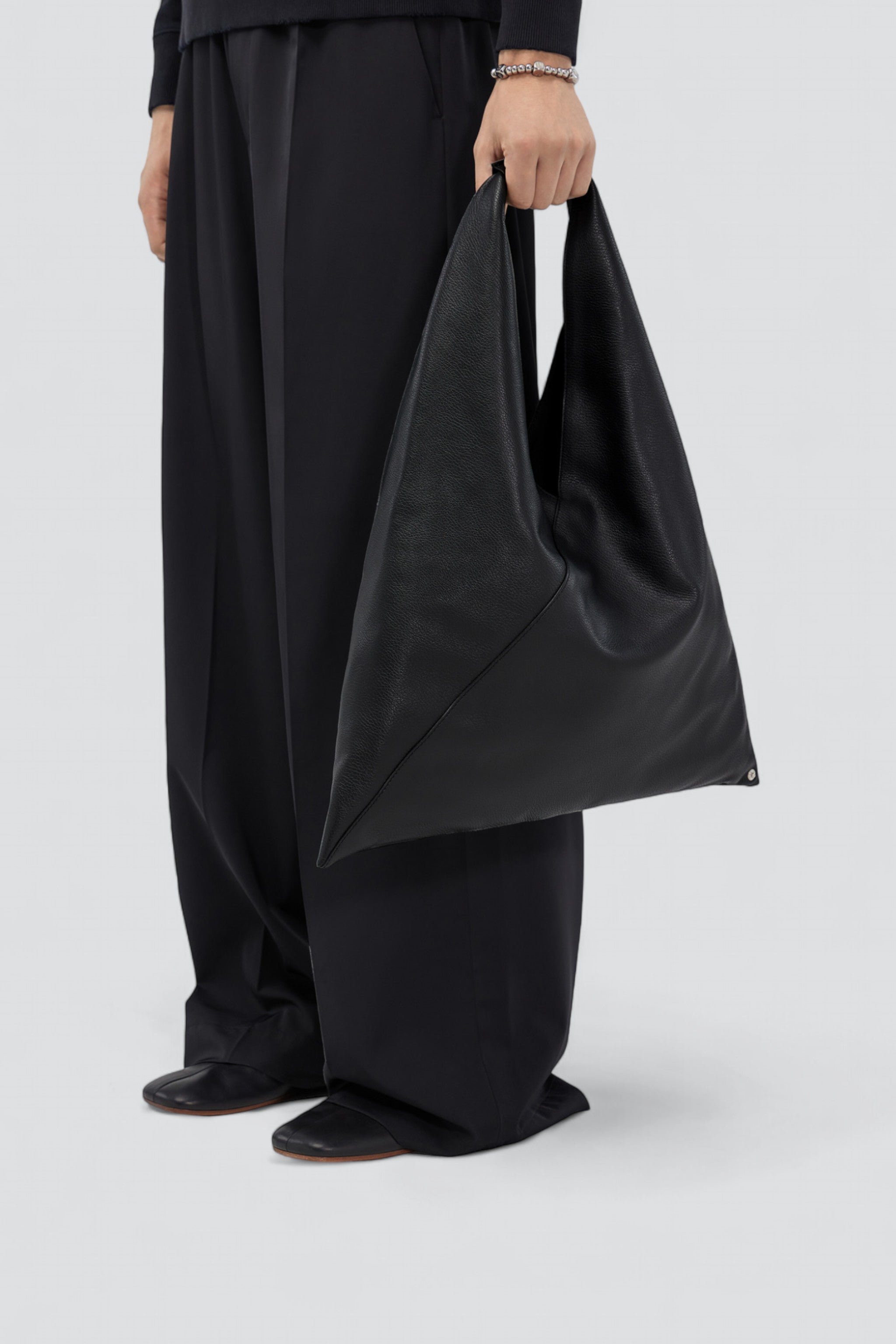 Black Grain Leather Japanese Bag - Maison Margiela MM6 – Assembly