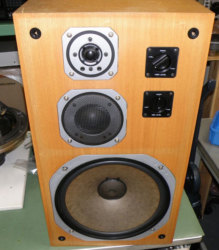 オーディオ修理｜ヤマハ YAMAHA NS690 スピーカーの修理