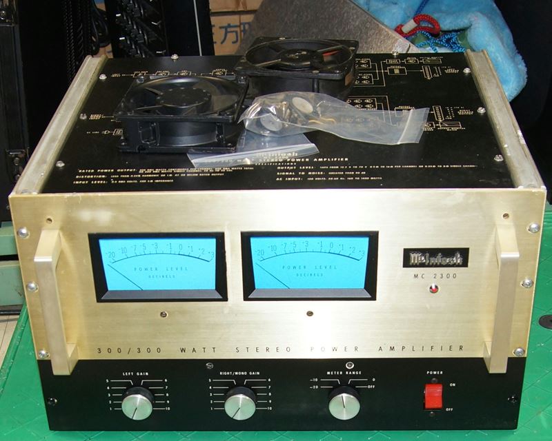 マッキントッシュ McIntosh MC2300 パワーアンプ