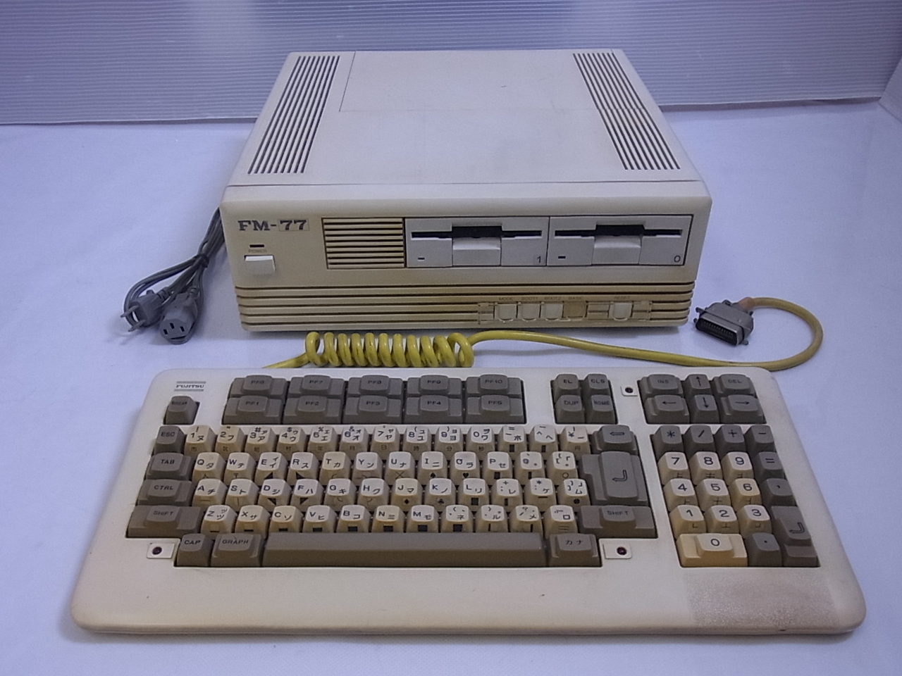 富士通 FM77AV FM-7・FM-8・TOWNSパソコン買取り｜BEEP