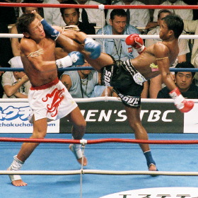 レポ＆写真) [K-1 MAX] 7.7 代々木：魔裟斗、天敵ムエタイに完敗