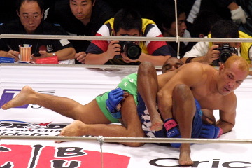 レポ＆写真) [PRIDE武士道] 9.25 有コロ：ライト決勝は五味×マッハ