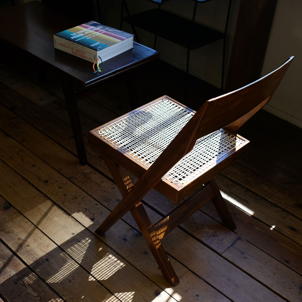 ピエールジャンヌレのチャンディガールの家具 | soup / clozzet