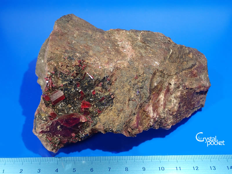 PYROXMANGITE パイロクスマンガン石 田口鉱山 - クリスタルポケット