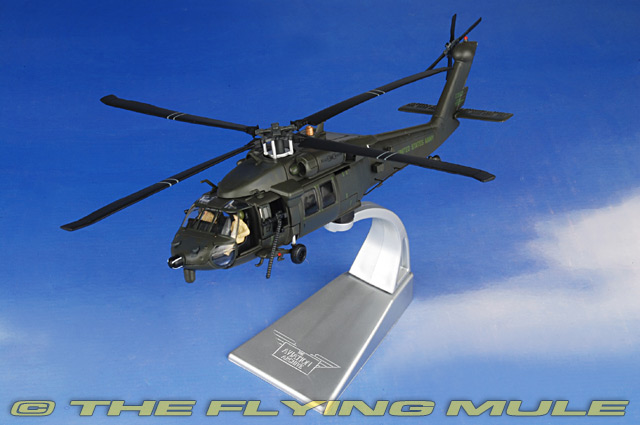 UH-60 Black Hawk 1:72 Diecast Model - Corgi CG-AA35908C - Corgi