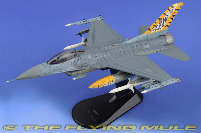 F-16C Fighting Falcon 1:72 Diecast Model - Hobby Master HM-HA38020