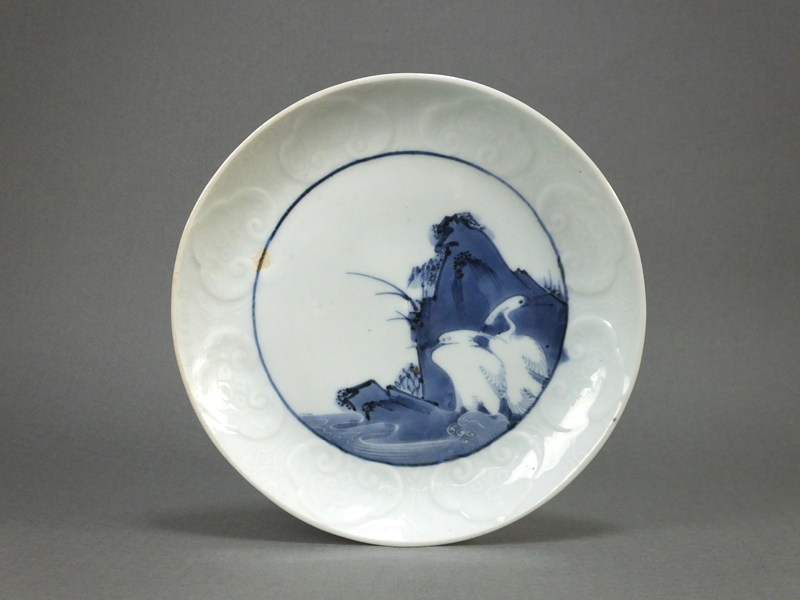 古童 - 藍九谷 型押 白鷺文 七寸皿 | 古美術品専門サイト fufufufu.com