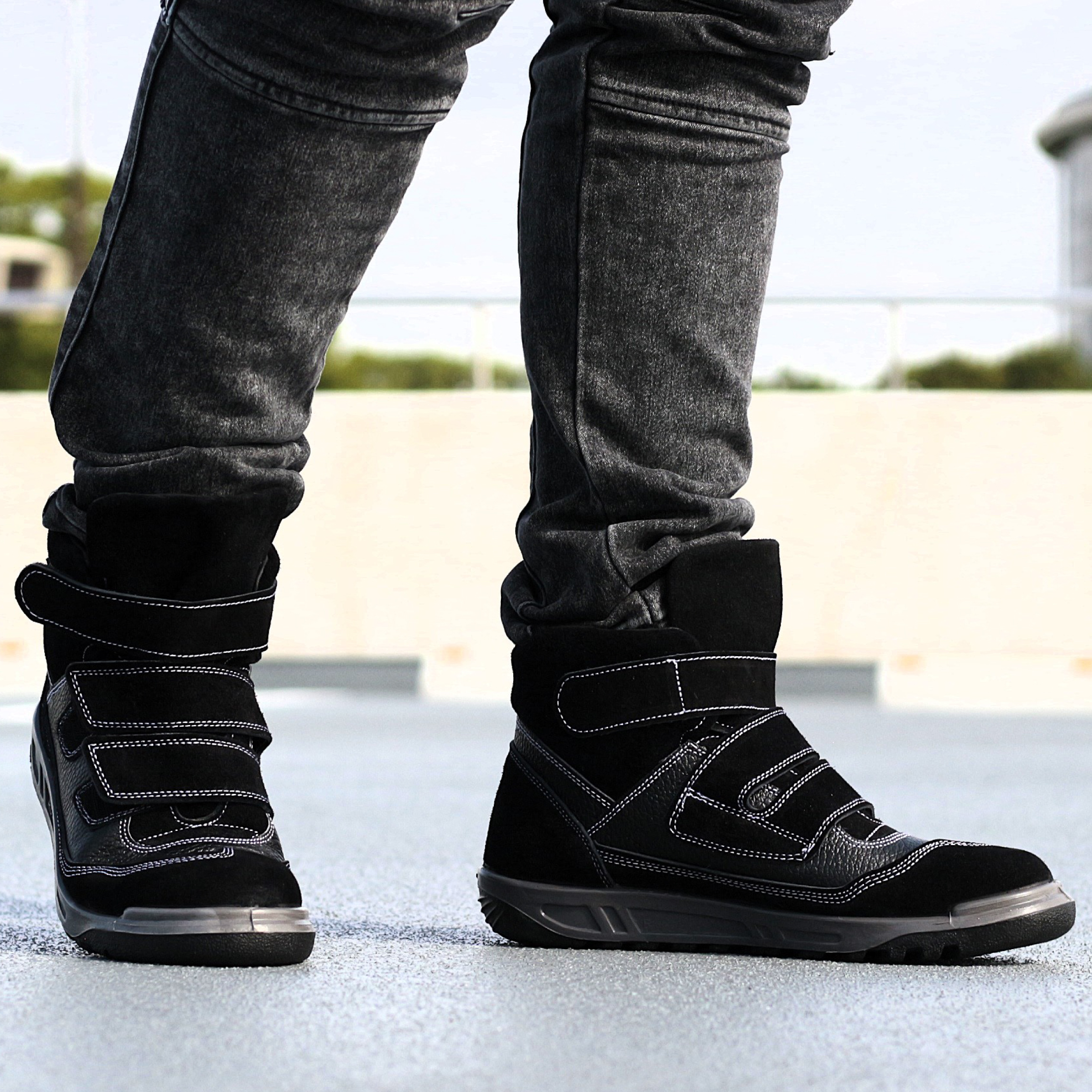 N4900KARASU 安全靴 【国産ベロア＆ウレタンクッション】 青木安全靴