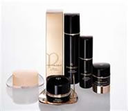 クレ・ド・ポーボーテ シネルジック（cle de peau BEAUTE SYNERGIQUE