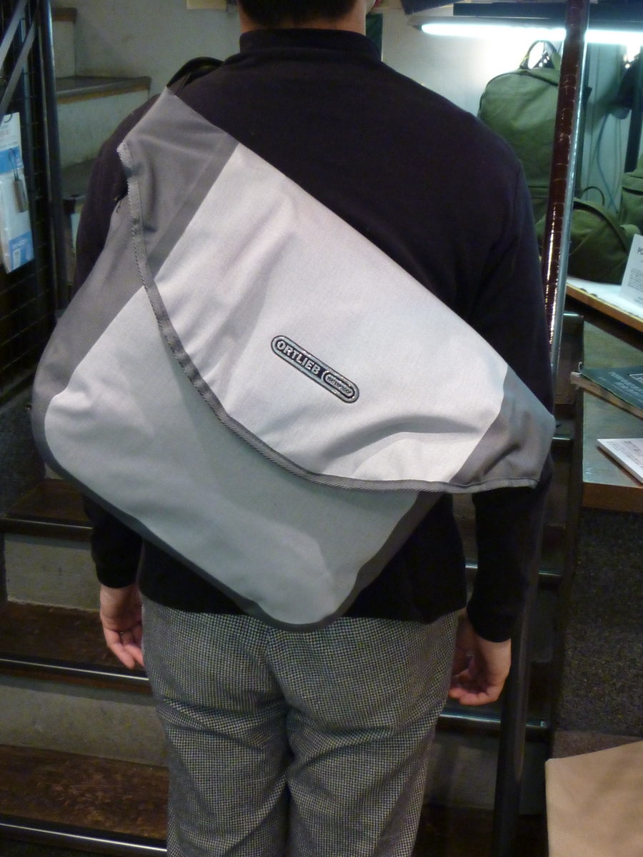 ORTLIEB/オルトリーブ Sling-it/スリングイット(M) 完全防水の