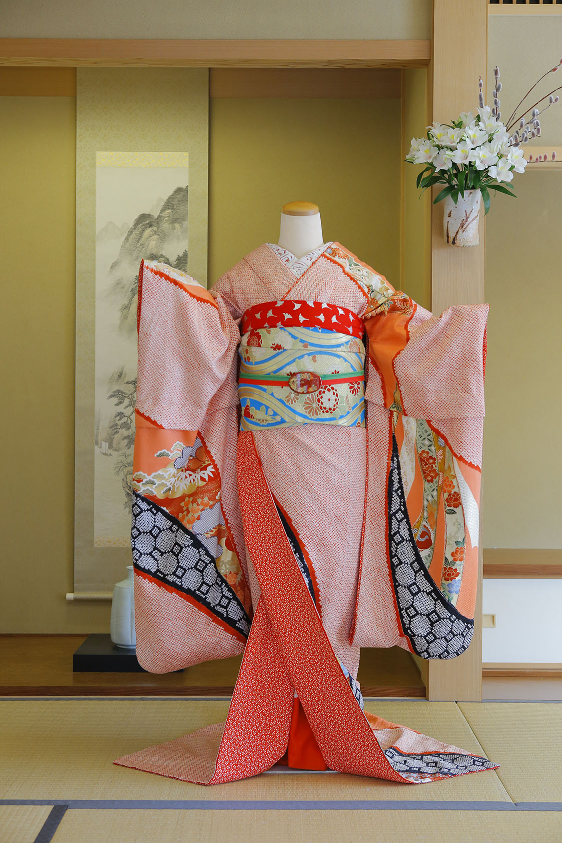 朱色総絞り | 舞妓体験・舞妓変身スタジオ四季 | 京都舞妓体験「四季