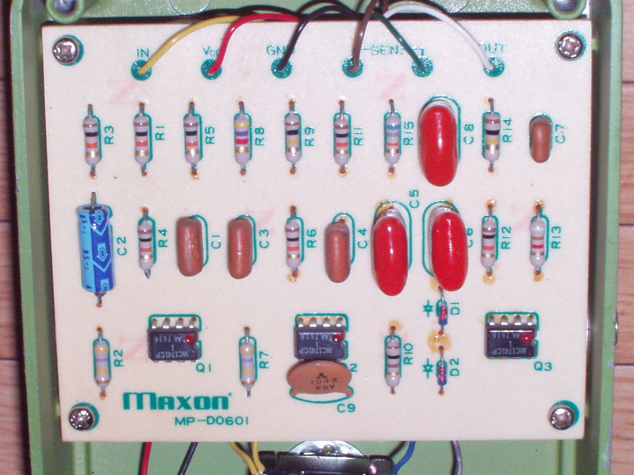 maxon OD-880 徹底解剖 ギター・エフェクターの自作改造【松美庵】